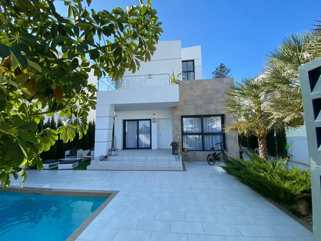 GRAN VILLA DE IJO EN CIUDAD QUESADA,3 HAB, 3 BAÑOS — 6