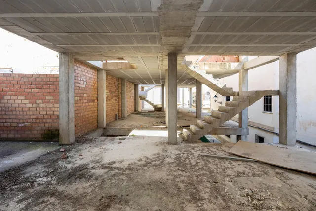 EDIFICIO EN ESTRUCTURA (358METROS CONSTRUIDOS) + PROYECTO EN SANTA FE — 19