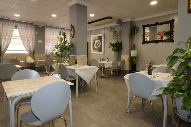 Local comercial 400m² en venta - Playa del cura — 11