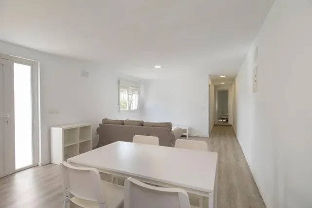 CHALET RUSTICO + APARTAMENTO DE INVITADOS, GARAJE, BUEN ACCESO, AIRE ACONDICIONADO — 32