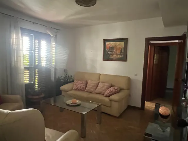 Se venden dos pisos de 2 habitaciones cada uno, con licencia turística — 10