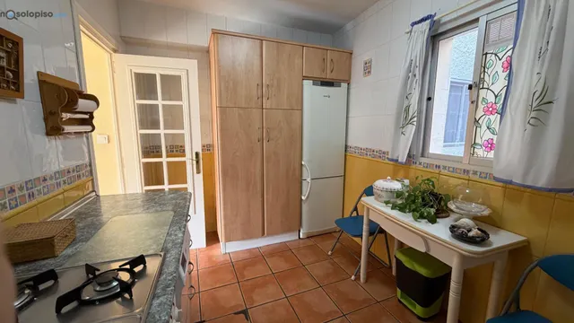 Piso en venta en el centro de Fuengirola - 3 Dormitorios — 7