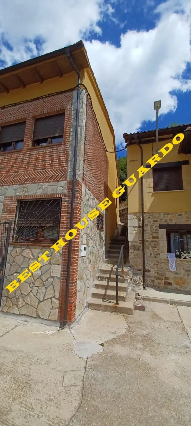 CASA NUEVA EN GUARDO - foto 2