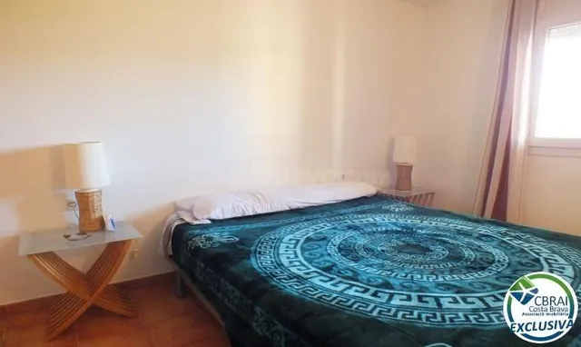 Apartamento soleado con terraza y plaza de aparcamiento en S - foto 4