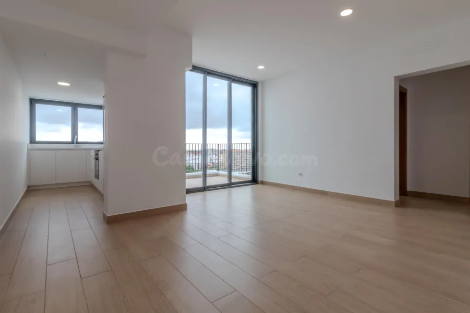 Piso en alquiler de 2 dormitorios con vistas a la ciudad