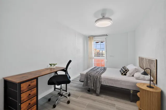 Piso 4 habitaciones 170m² en venta - Juan Carlos I — 20