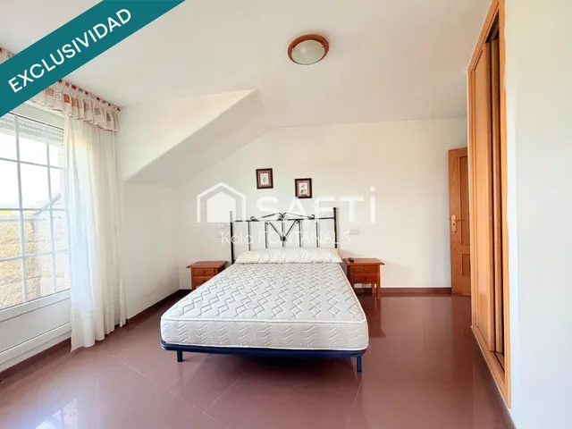 OPORTUNIDAD DE INVERSIÓN HOTELERA EN SANXENXO — 11