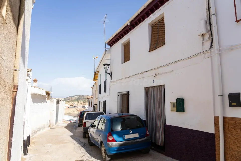 Casa tradicional de cuatro dormitorios en Íllora, Granada