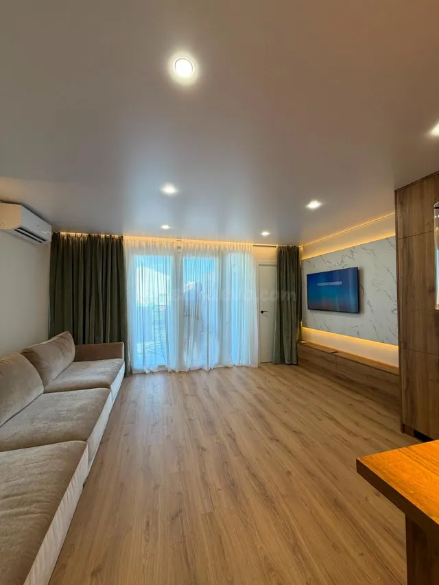 Gran bungalow junto al mar en Torrevieja: 1 hab, 1 baño — 3
