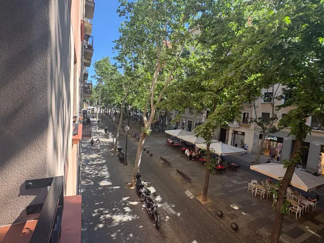 Espectacular piso a 100 metros de la Sagrada Familia — 18