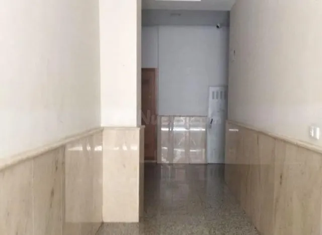 SE VENDE piso OKUPA en C Del Sol de Murcia - foto 2