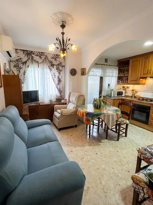 Oportunidad Única de Inversión en Almuñécar Centro | Ref: DLR00285 — 2