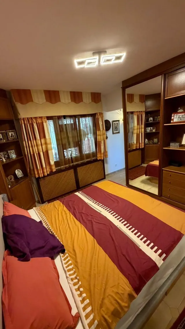 Chalet independiente con gran jardín y piscina en Mont-roig del Camp — 23