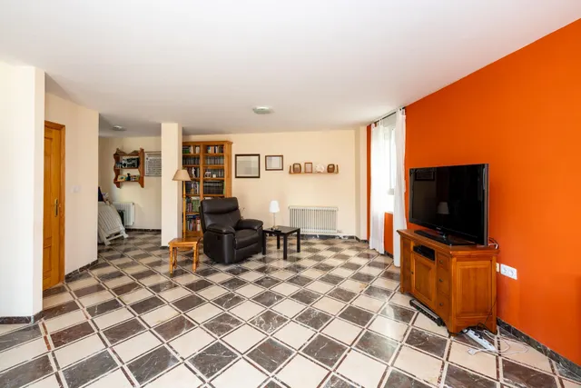¡Espectacular vivienda en Gójar con piscina propia! — 35