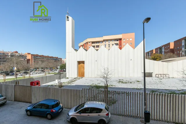 Piso con terraza y patio en Granada — 22