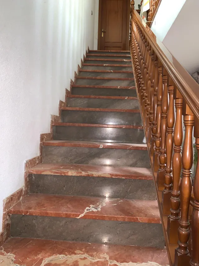 Espectacular Adosado de 220 m2 | 6 Dorm. | 4 Baños | Azotea y Patios — 14