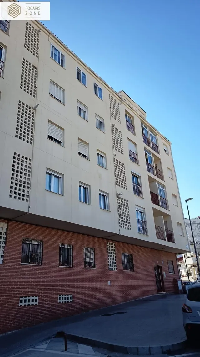 Precioso piso de 3 dormitorios con garaje, trastero y licencia turística en olletas — 10