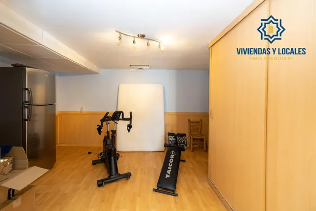 AMPLIA Y PRECIOSA CASA LISTA PARA ENTRAR A VIVIR!! — 28