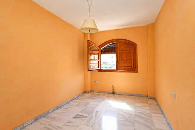 Chalet independiente con piscina en Híjar, Las Gabias — 31