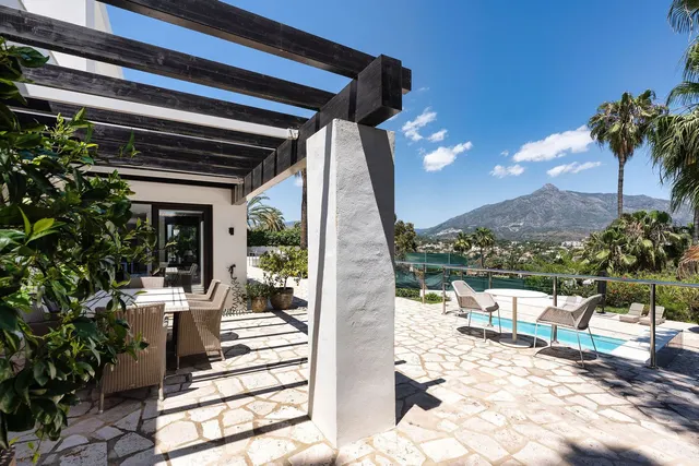 Chalet 4 habitaciones 351m² en venta - Marbella — 13