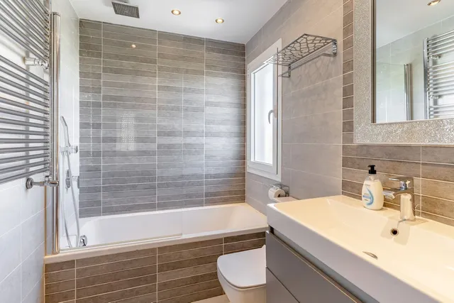 Chalet 5 habitaciones 220m² en venta - Costa Del Sol — 14