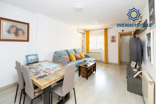 AMPLIA Y PRECIOSA CASA LISTA PARA ENTRAR A VIVIR!! - foto 5