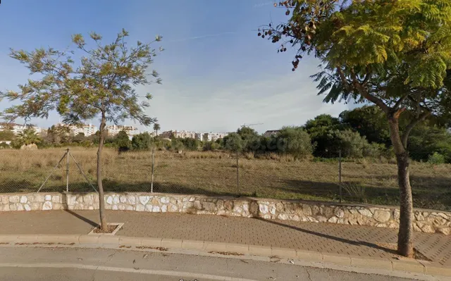 Fantástica parcela en zona Bajo Montgó. - foto 2