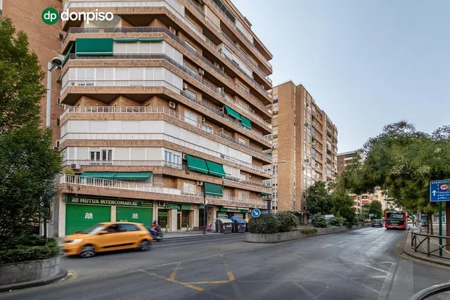 MAGNIFICA VIVIENDA EN LAS FLORES - CAMINO DE RONDA — 28