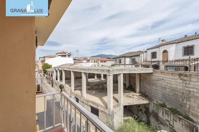 CHALET ADOSADO EN OGIJARES ( GRANADA) — 32