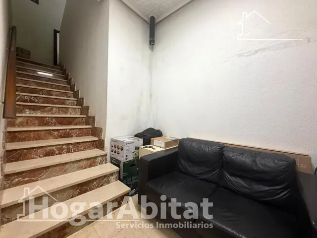 GRAN VIVIENDA CON TRASTERO, TERRAZA SOLARIUM, BARBACOA, JARDIN Y PISCINA — 31