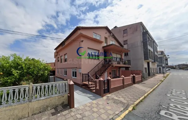 Piso en Venta en Mugardos La Coruña
