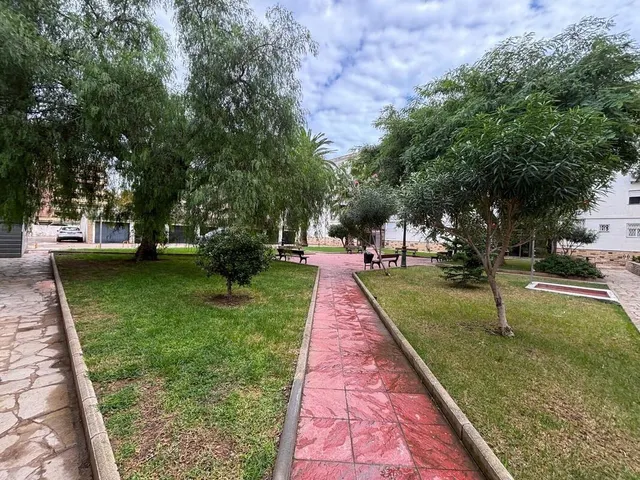 Piso 3 habitaciones 111m² en venta - Paseo Jaime I — 22