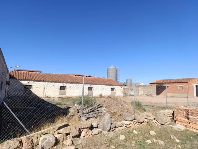 Negocio en venta en Caminreal (Teruel) — 16