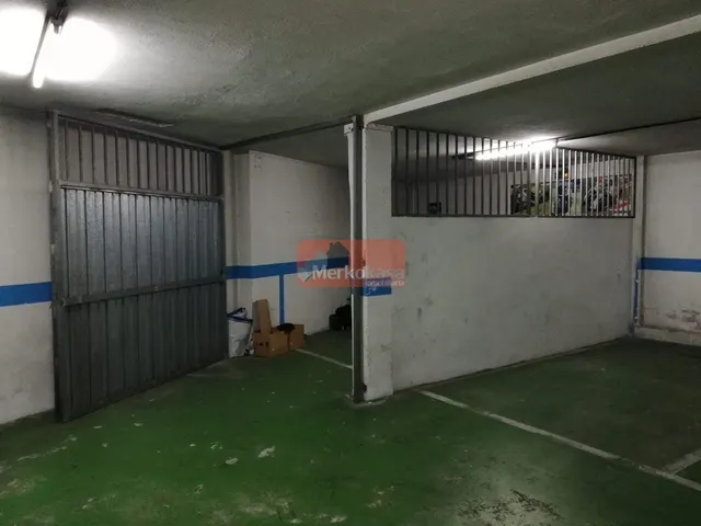 SE VENDE PLAZA DE GARAJE AMPLIA Y CERRADA EN MONTERO RÍOS - foto 4