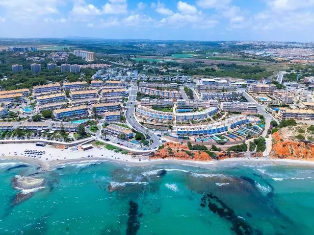 Casa 3 habitaciones 177m² en venta - Lomas de Cabo Roig - foto 5