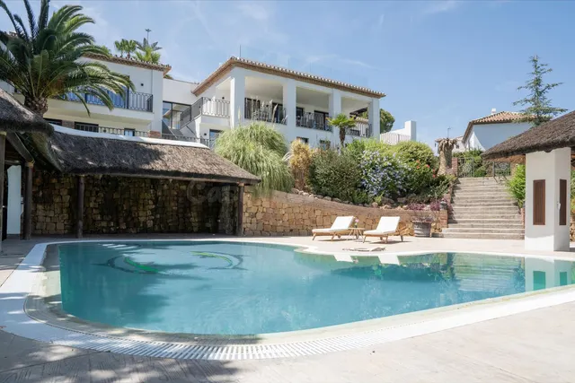 Villa 5 habitaciones 540m² en alquiler - Marbella — 2
