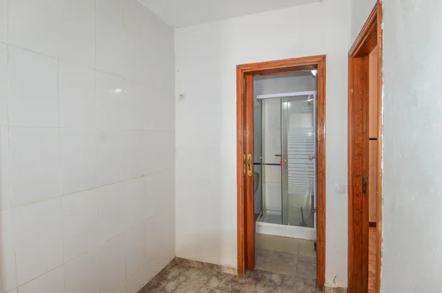 Dúplex con 3 dormitorios y vistas al mar en Loma Dos: Proyecto con alto potencial de reforma — 19