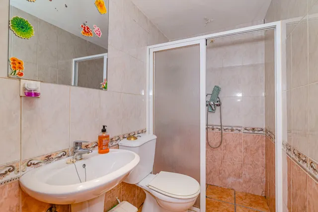 Amplia y Luminosa Casa en el Corazón de Monachil — 16