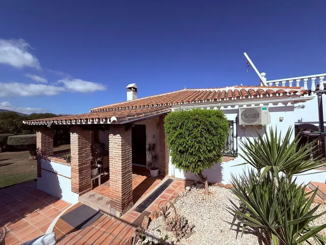 Chalet 7 habitaciones 327m² en venta - South of spain — 37