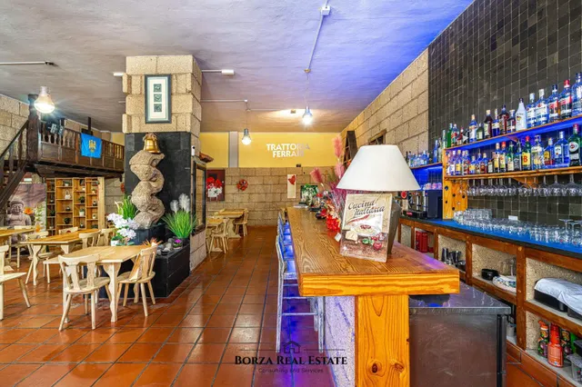 Se traspasa conocido Restaurante Italiano en San Isidro, Ten