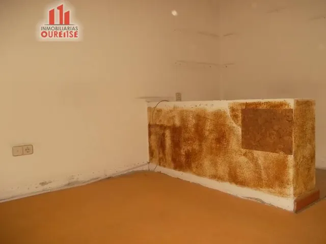 LOCAL COMERCIAL PRÓXIMO AL POSIO — 8