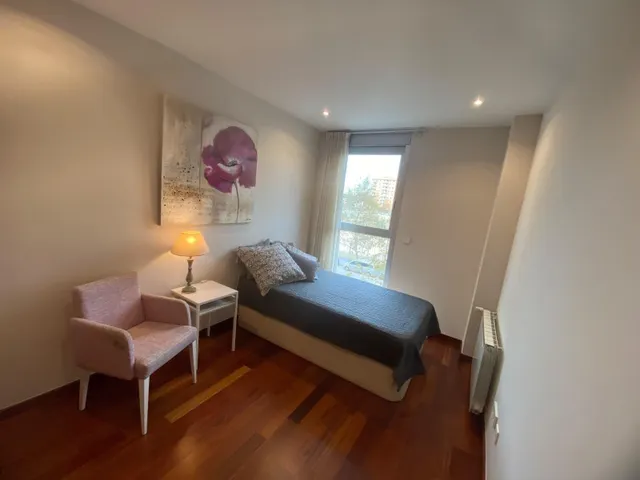 PARTICULAR VENDE | PISO CON GARAJE, TRASTERO Y PISCINA EN CUATRE CARRERES — 11