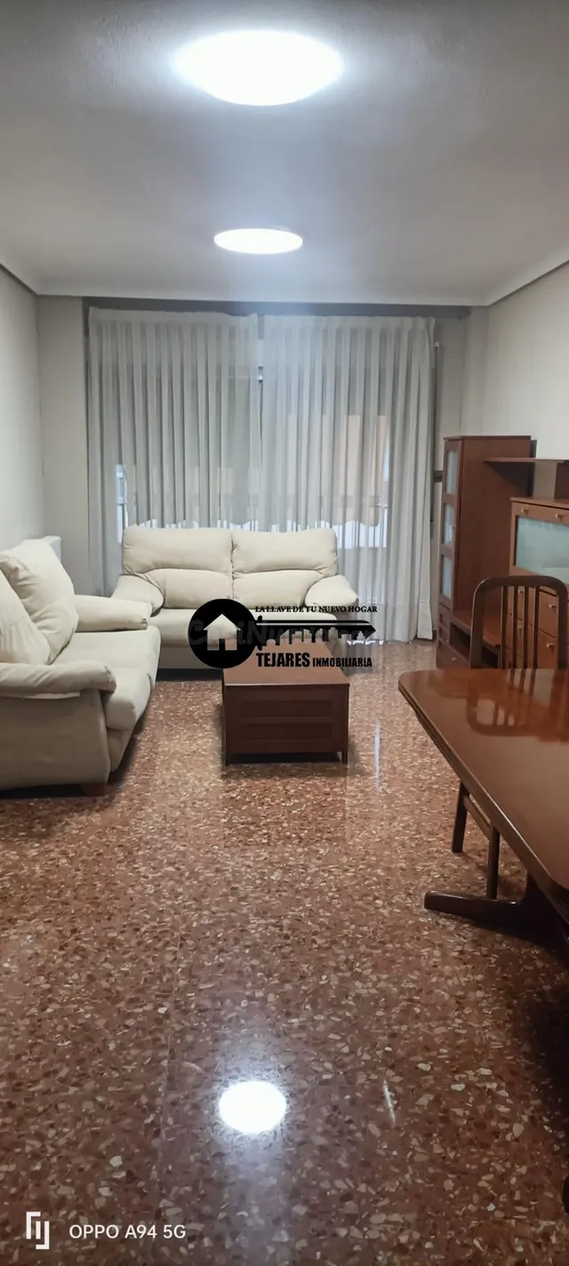 INMOBILIARIA TEJARES ALQUILA EXCELENTE PISO , PARA ESTUDIANT - foto 5