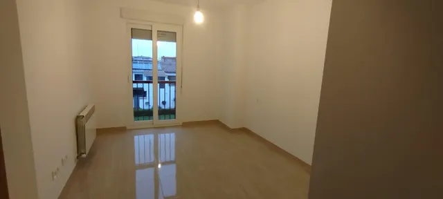 Piso 3 habitaciones 105m² en alquiler - Barrio de los Periodistas — 12