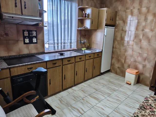 Amplia Casa Solar en Cuatrovientos, Ponferrada - €139.000 — 35