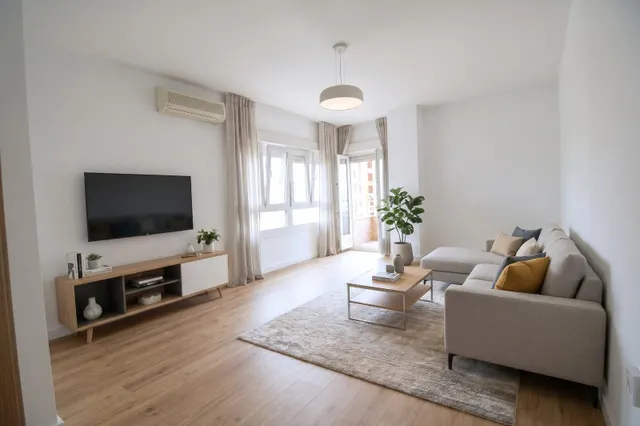 VIVIENDA DE 3 DORMITORIOS Y DOS BAÑOS EN EL CENTRO DE BADAJO