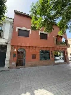 Fantástica Casa en Avenida Andalucia