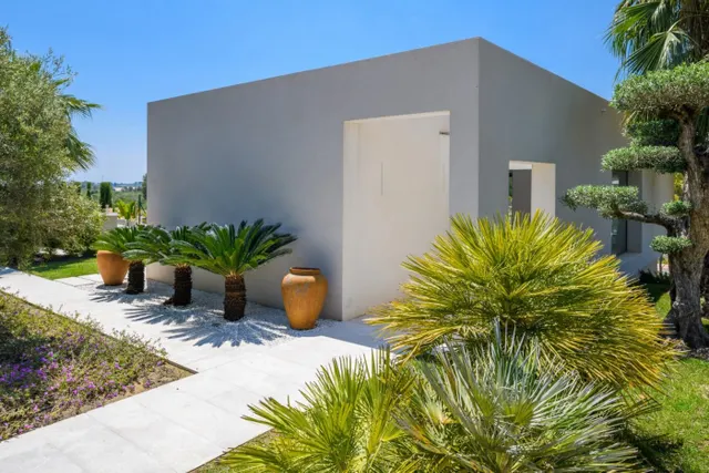 Lujosas villas de diseño exclusivo de 3 dormitorios en un campo de golf — 21