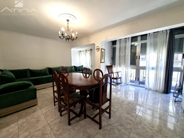Piso de 3 habitaciones en venta en Gandía, zona República Ar