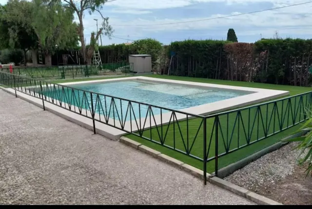 ALQUILER DE CHALET INDEPENDIENTE CON PISCINA Y PARCELA DE 2.